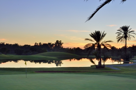 Le couché du soleil sur le golf du Soleil.