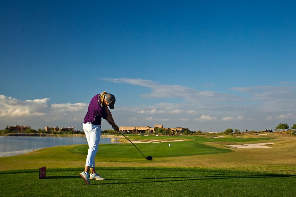 Golfeuses au drive sur le parcours de Samanah